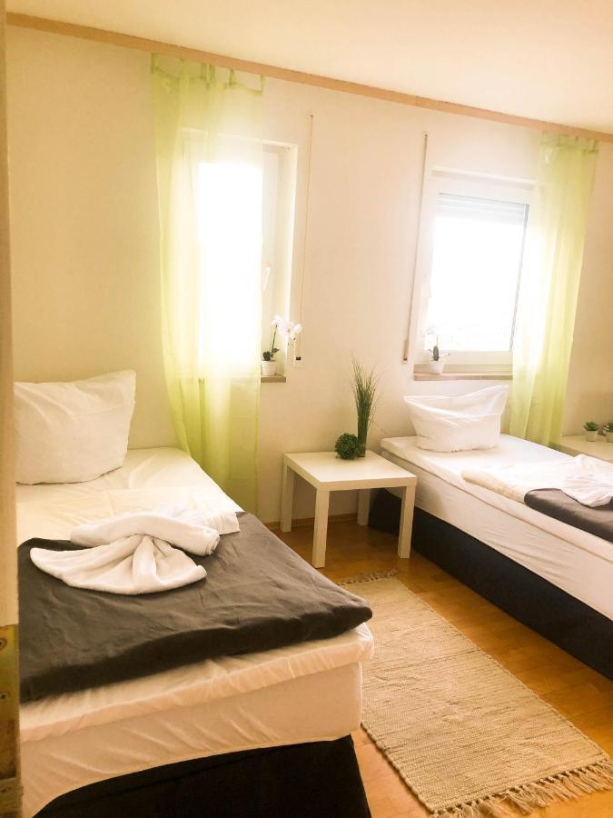 Sunnyhome Monteurwohnungen Und Apartments Nahe Regensburg Nittendorf Bagian luar foto